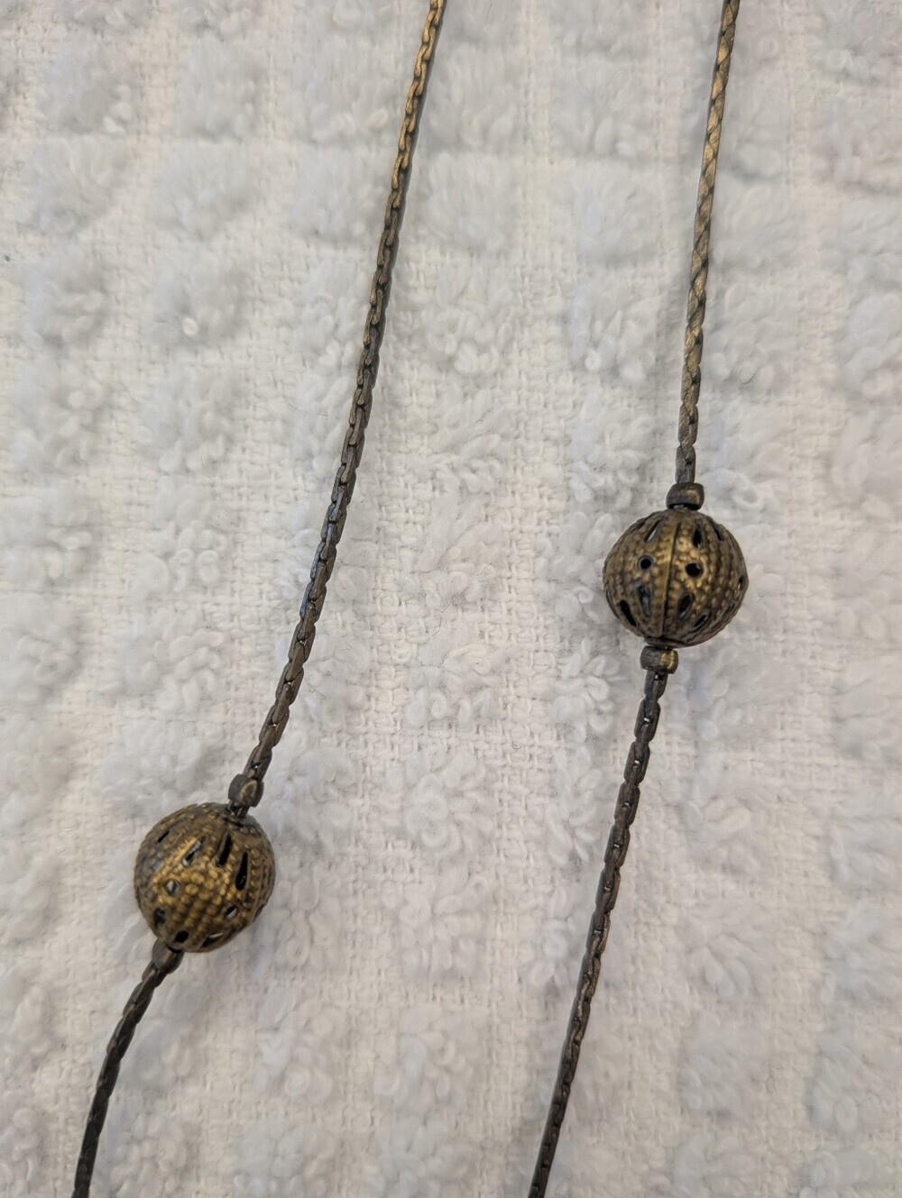 Vintage Boho Textured Bronze Tone And Green Beaded Necklace - Picture 9 of 10
